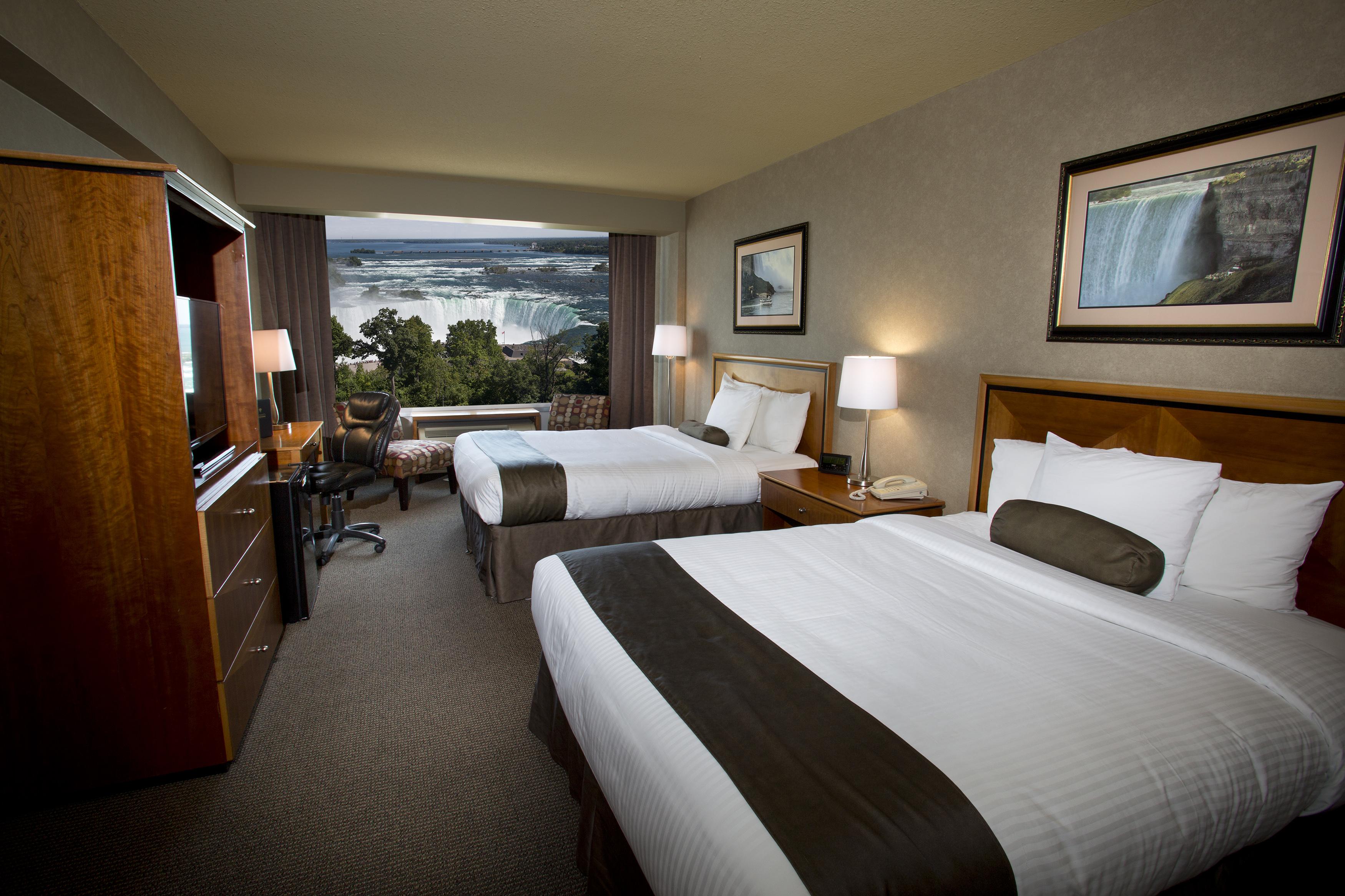 The Oakes Hotel Overlooking The Falls Niagara Falls Exterior photo
