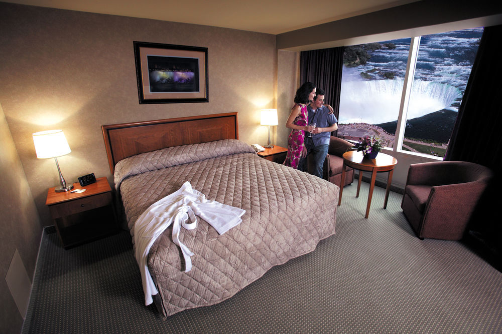 The Oakes Hotel Overlooking The Falls Niagara Falls Room photo